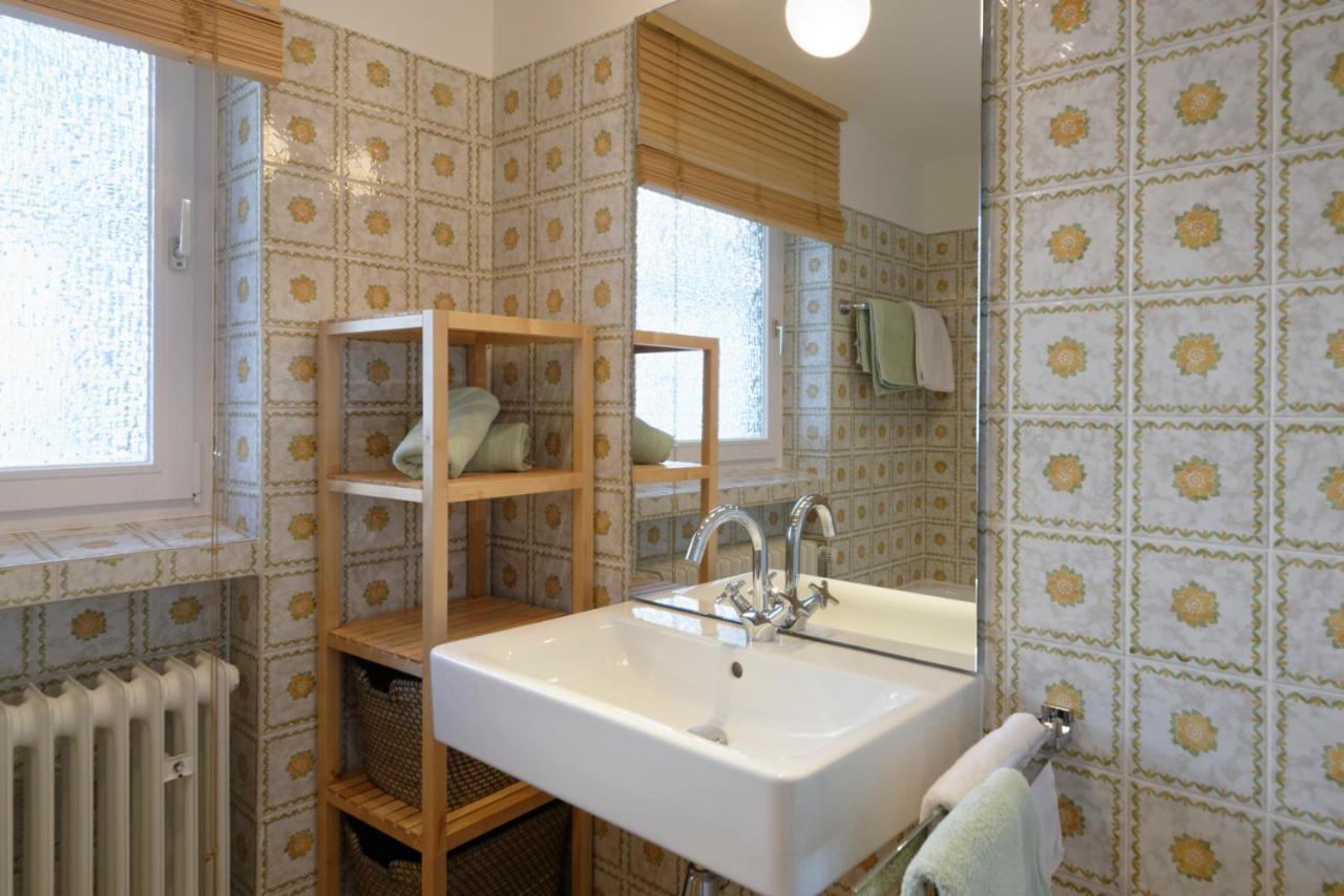 Gaestehaus Ostler ไกรน์เนา ภายนอก รูปภาพ