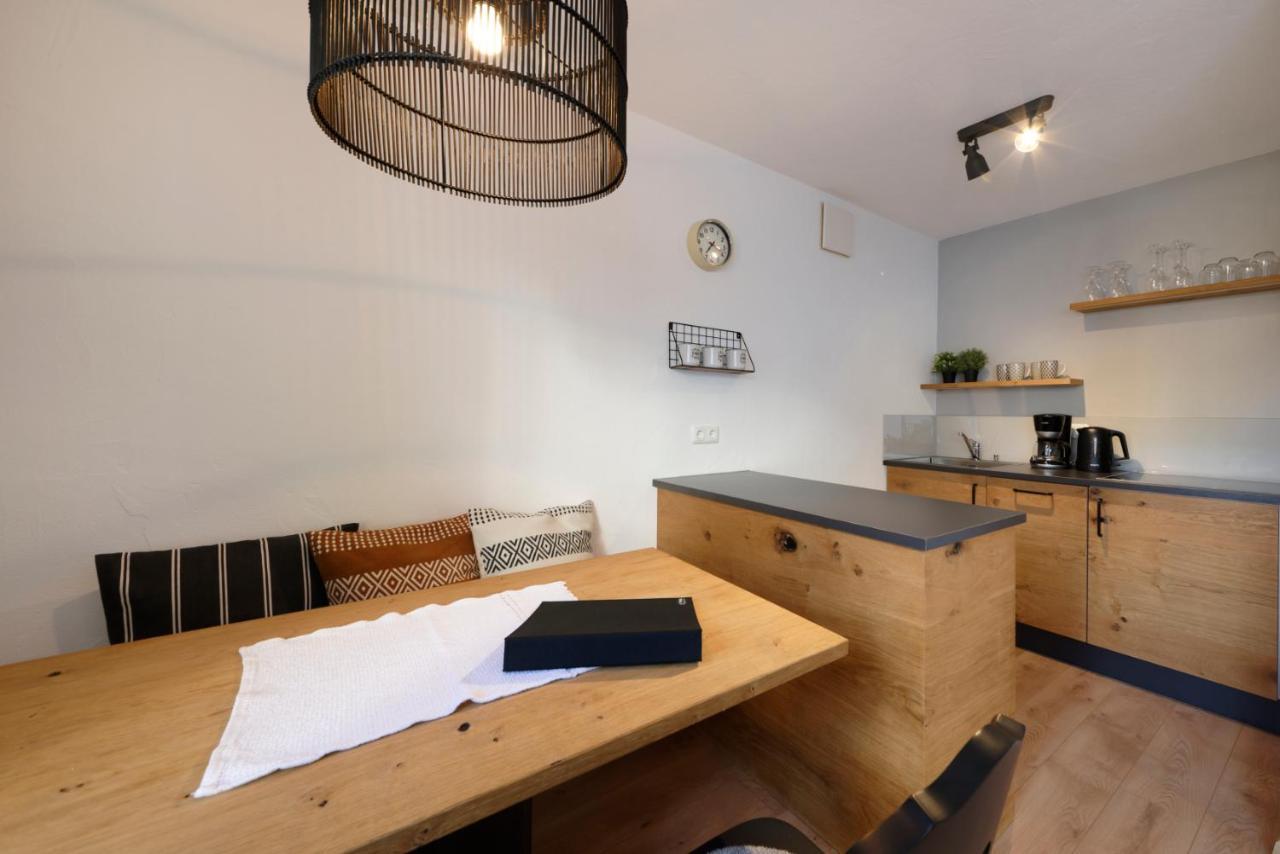 Gaestehaus Ostler ไกรน์เนา ภายนอก รูปภาพ